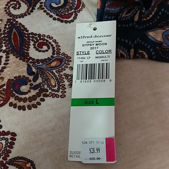 NWT Alfred Dunner size Large top. - Picture 4 of 6